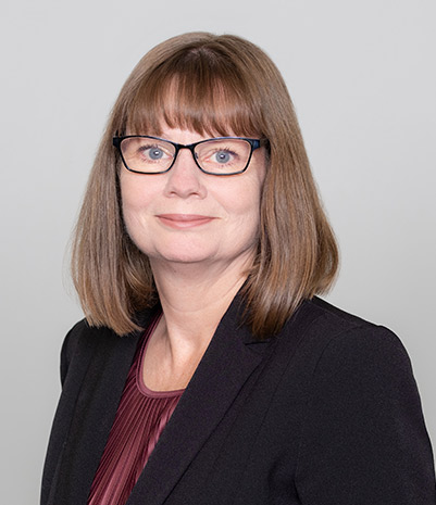https://sntsymposium.com/wp-content/uploads/2025/07/traci-regli.jpg